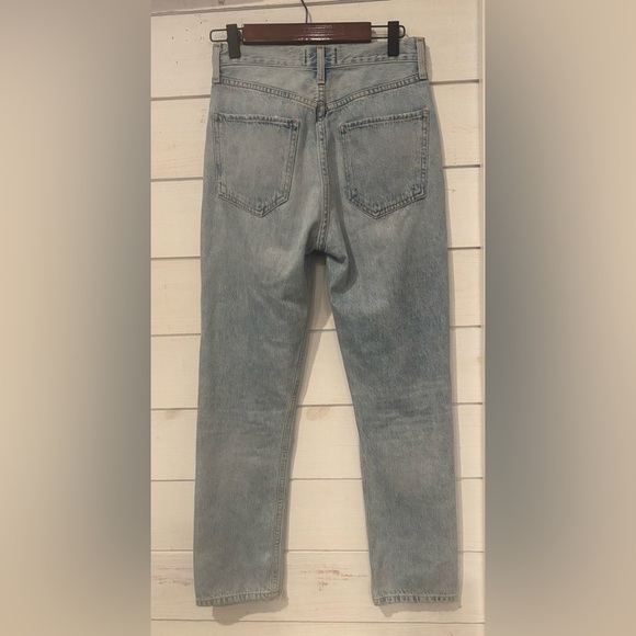 Agolde Riley High Rise Straight cropped .
Distressed Blue Jeans in size 24 W - Picture 3 of 10
